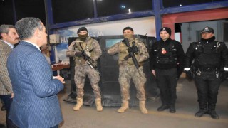 Şırnak Valisi Birol Ekici, güvenlik güçlerinin yeni yılını kutladı