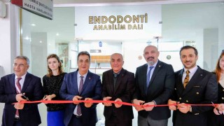 Sivas Cumhuriyet Üniversitesinde yeni klinik ve dersliklerin açılışı gerçekleştirildi