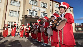 Sivasta 108 bin 981 öğrenci karne ve gelişim raporlarını aldı