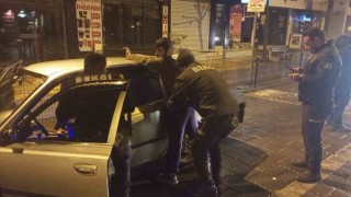 Şüpheli olarak durdurulan araçtan uyuşturucu çıktı