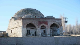 Tarihi Anadolu Selçuklu Camii yenileniyor