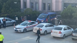 Tartıştığı kardeşini beylik tabancasıyla vuran emekli polis tutuklandı