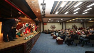 Tiyatroseverlerden İki gözümün İstanbuluna tam not