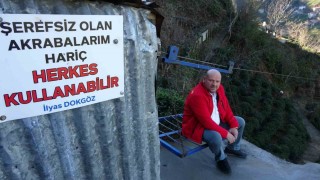Trabzonlunun teleferik tabelası çözüm oldu: Şerefsiz olan akrabalarım hariç herkes kullanabilir