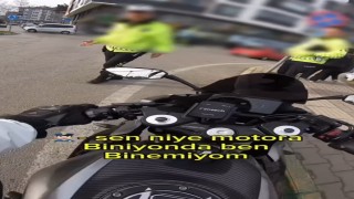 Trafik denetiminde gülümseten anlar