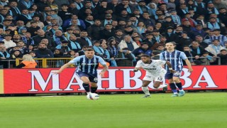 Trendyol Süper Lig: Adana Demirspor: 0 - Fenerbahçe: 0 (İlk yarı)