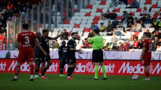 Trendyol Süper Lig: Antalyaspor: 1 - Beşiktaş: 1 (Maç sonucu)
