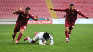 Trendyol Süper Lig: Atakaş Hatayspor: 1 - Çaykur Rizespor: 2 (Maç sonucu)