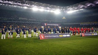 Trendyol Süper Lig: Fenerbahçe: 0 - Göztepe: 0 (Maç devam ediyor)