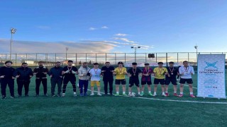 TÜGVA Liseler Arası Gençlig Futbol Turnuvası sona erdi