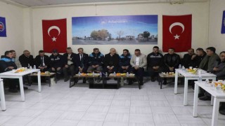 Türk-İş Genel Başkanı Ergün Atalay, yeni yıla temizlik işçileriyle girdi