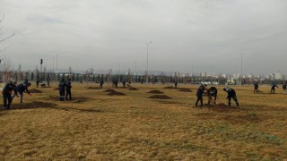 Türkiyenin en büyük millet bahçesinde bahar hazırlıkları başladı