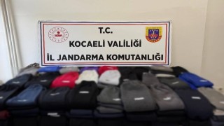 Ünlü markalara ait sahte 2 bin 80 giyim malzemesi ele geçirildi