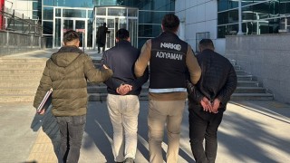 Uyuşturucu maddeyle yakalanan 2 şahıstan 1i tutuklandı