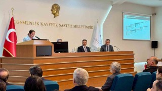 Vali Aksoy, Sağlıklı bir toplum için ailelerin güçlü olması önemli