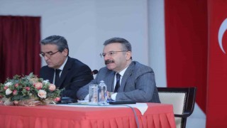 Vali Aksoydan muhtarlara iş birliği çağrısı