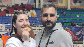 Vali Aktaştan Uşaklı sporcuya tebrik