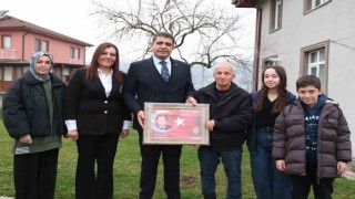 Vali Aslan, şehit yakınları ve gazileri yalnız bırakmıyor