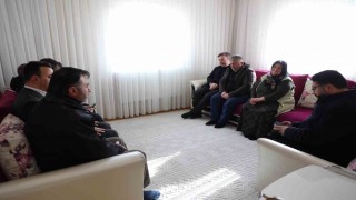 Vali Aydoğdu, şehit ailesini ziyaret etti
