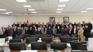 Vali Işından muhtarlara sorunları geciktirmeden çözün talimatı