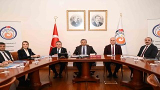 Vali Şahin: Konyaaltı Sahilinde kötü görüntülere ve mevzuata aykırı faaliyetlere izin vermeyeceğiz