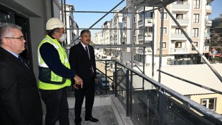 Vali Yılmaz: "Depremzede Hemşehrilerimizi Evlerine Kavuşturacağız"