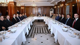 Vali Yılmaz, Kentteki İdarecilerle Bir Araya Geldi