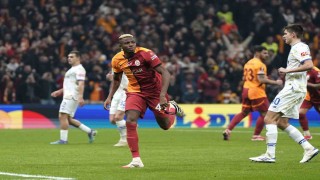 Victor Osimhen, bu sezonki 15. golünü attı