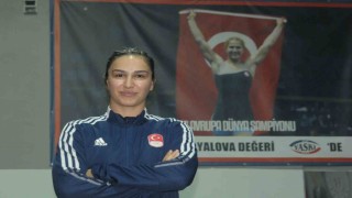 Yalovada milli sporcu Çavuşoğlunun ismi spor salonuna verilecek