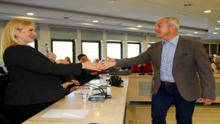 Yerleşik yabancılardan oluşan Yeni Alanyalılar Meclisi Alanya Belediyesinde buluştu