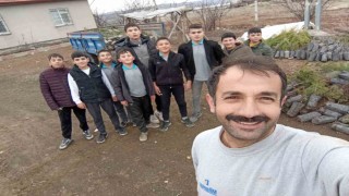 Yozgatta minik eller fidanları toprakla buluşturdu