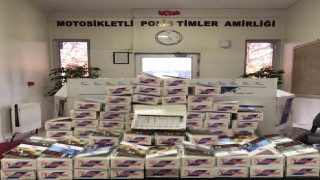 Yunus Timlerinin durdurduğu şüpheli araçtan binlerce kaçak sigara çıktı