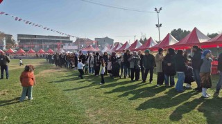 1 ton mıhlama için yarım kilometre kuyruk oluştu