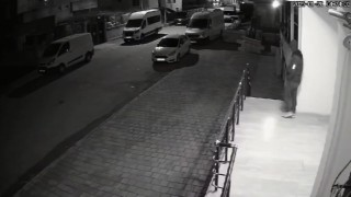 100 bin liralık malzemeyi bisikletle çaldı