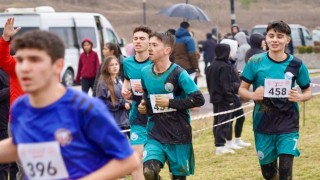 14 farklı ilden gelen sporcular BARÜde ter döktü