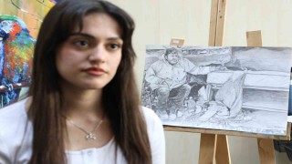 16 yaşındaki depremzede ressam, asrın felaketini sanatıyla yansıttı