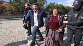3 bilezik için komşularını öldürüp çuvala koyan 2 kadın tutuklandı