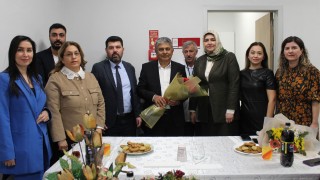 44 Yıl Görev Yapan Laboratuvar Teknisyenine Veda Programı Düzenlendi