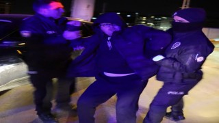 5 yıl önce kaçmıştı, yine polisleri peşine taktı