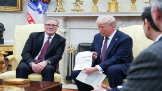 ABD Başkanı Trump ile İngiltere Başbakanı Starmer Beyaz Sarayda görüştü