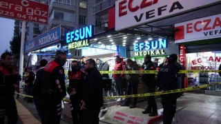 Adanada sağlık ürünleri satan iş yerine silahlı saldırıda kayınbaba ve 2 damadı öldü
