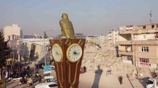 Adıyaman saat kulesi 2 yıldır 04.17yi gösteriyor