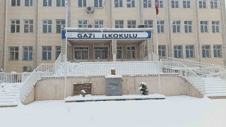 Adıyamanda eğitime kar engeli