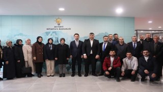 AK Parti Gediz ilçe Teşkilatından il başkanlığına ziyaret