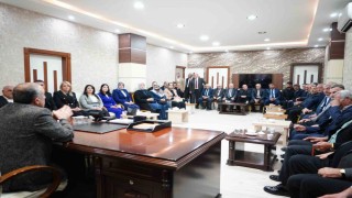 AK Parti Van İl Başkanı Abdulahat Arvas: Halkın yoğun ilgisi bizi heyecanlandırıyor