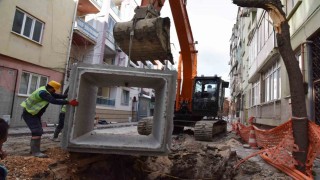 Akhisarda yağmur suyu sorununa çözüm