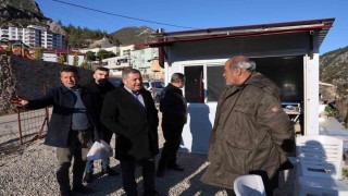 Akli dengesini kaybedip sokaklarda yaşayan Gürbüz amca için ilçe seferber oldu