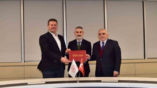 Akyazının 4 mahallesinde yapılacak spor tesisleri için imzalar atıldı