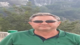Alanyada astım hastası vatandaş oturduğu ağacın altında hayatını kaybetti