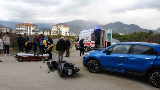 Alanyada otomobil ile motosiklet çarpıştı: 1 yaralı